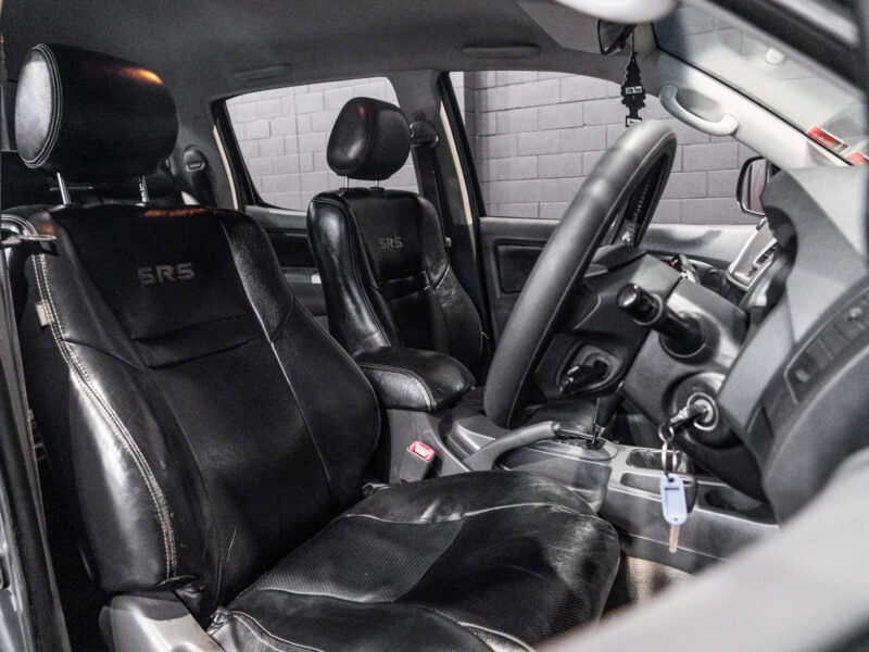 Vehicle Gallery Image