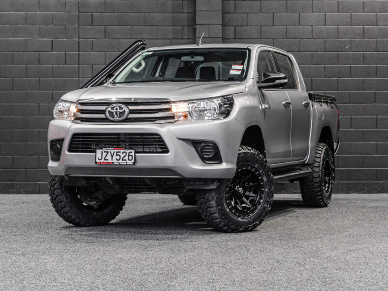 Vehicle Gallery Image