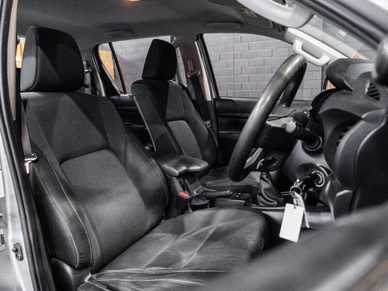 Vehicle Gallery Image