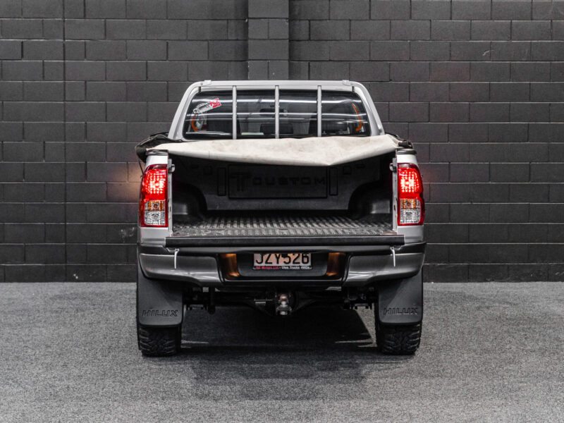 Vehicle Gallery Image