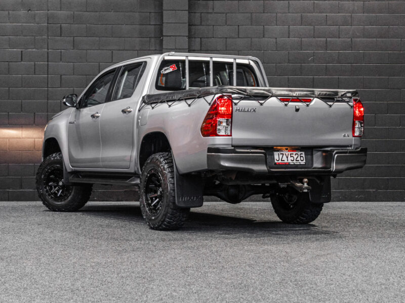 Vehicle Gallery Image
