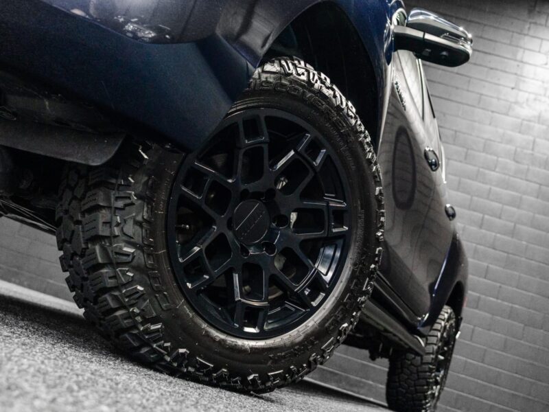 Vehicle Gallery Image