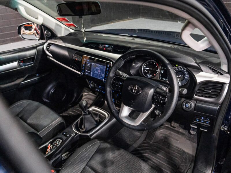 Vehicle Gallery Image