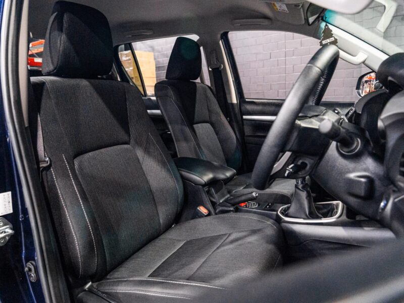 Vehicle Gallery Image