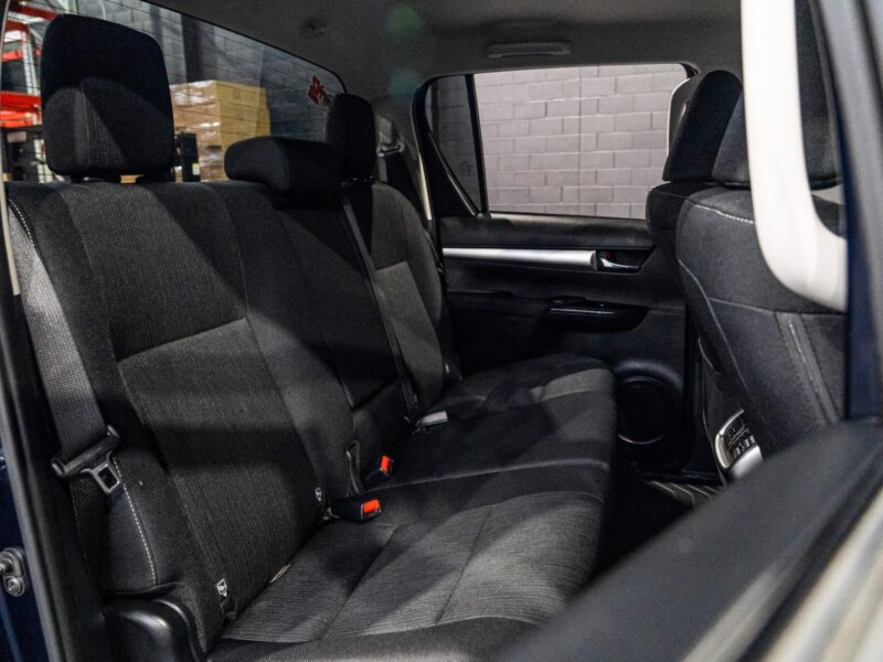 Vehicle Gallery Image