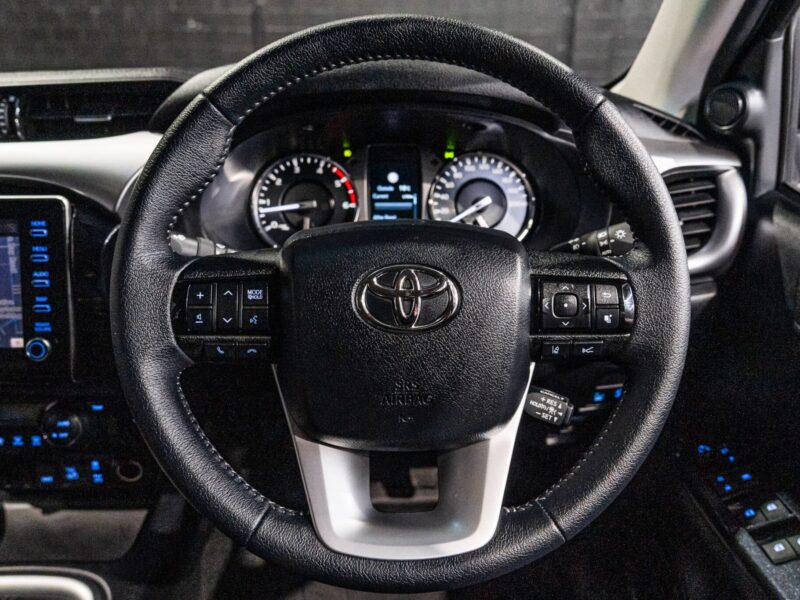 Vehicle Gallery Image