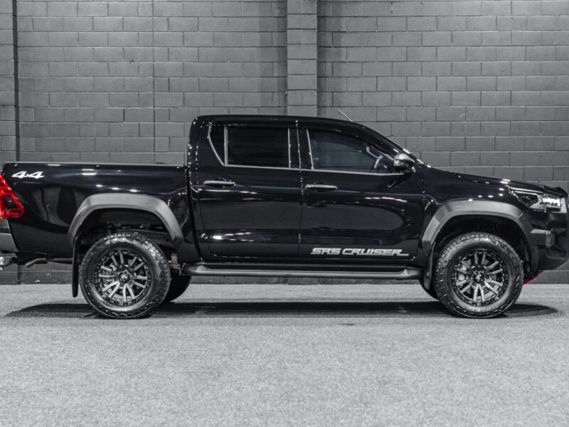 Vehicle Gallery Image