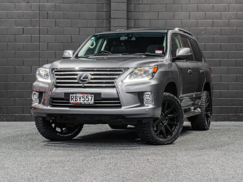 Vehicle Gallery Image