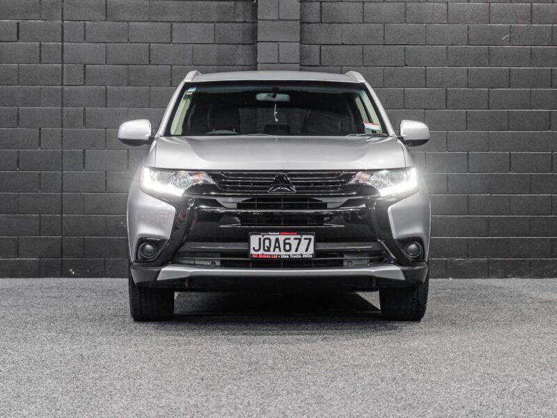 Vehicle Gallery Image