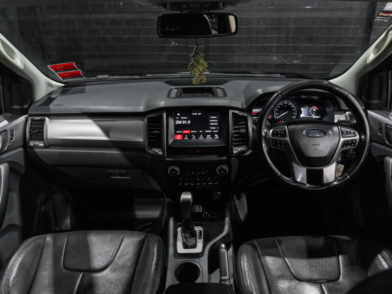 Vehicle Gallery Image
