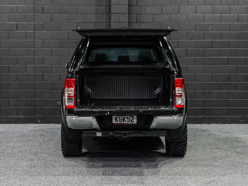 Vehicle Gallery Image