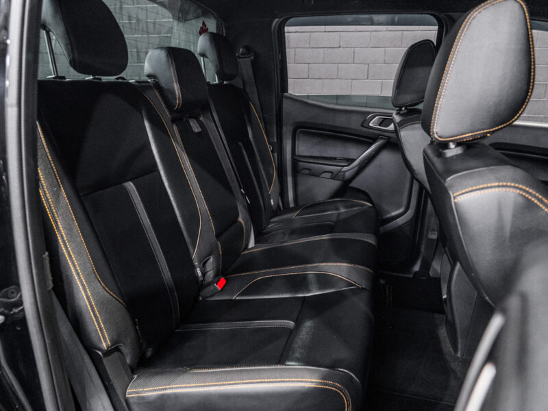 Vehicle Gallery Image