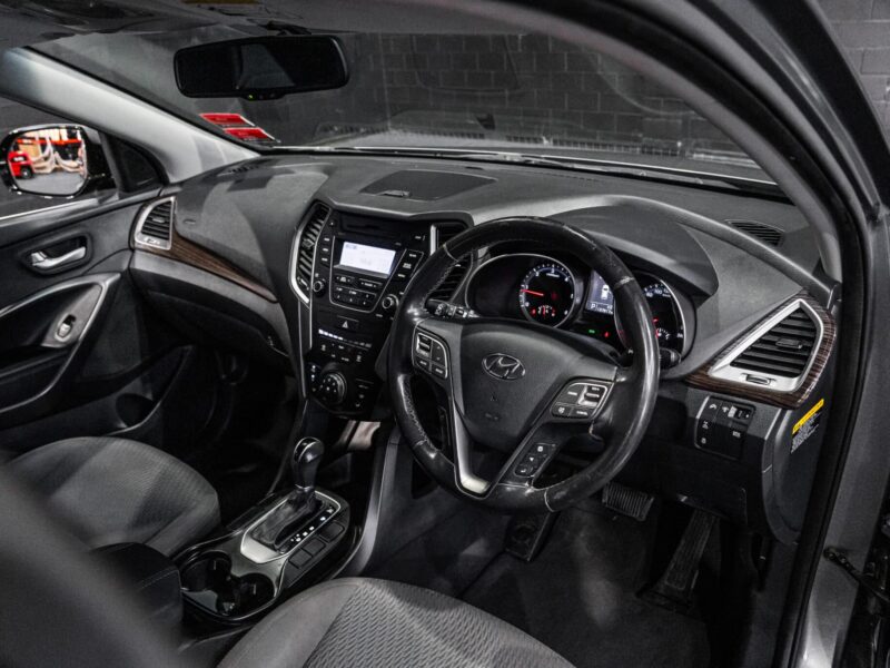 Vehicle Gallery Image