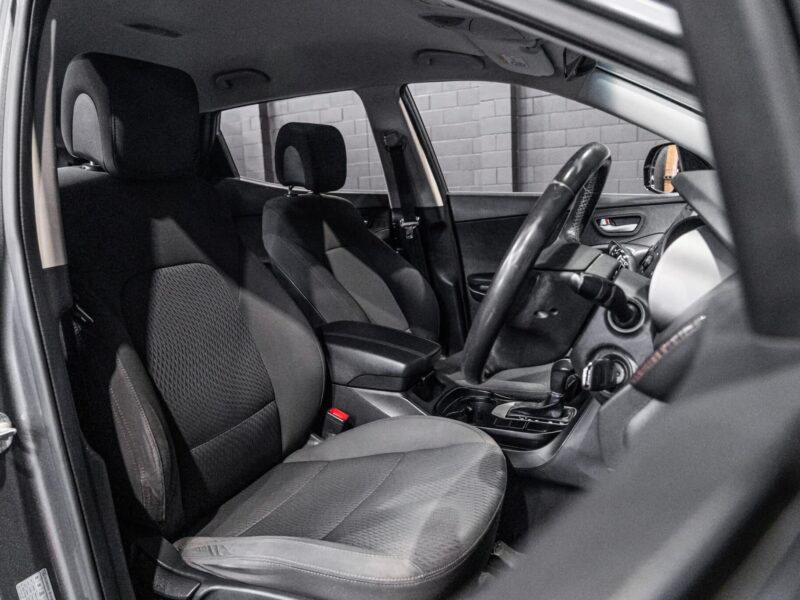 Vehicle Gallery Image