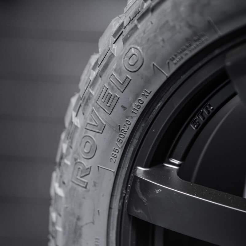 285/50/R20LT Mud Tyres + 20" Alloy Wheels Combo - Image 5