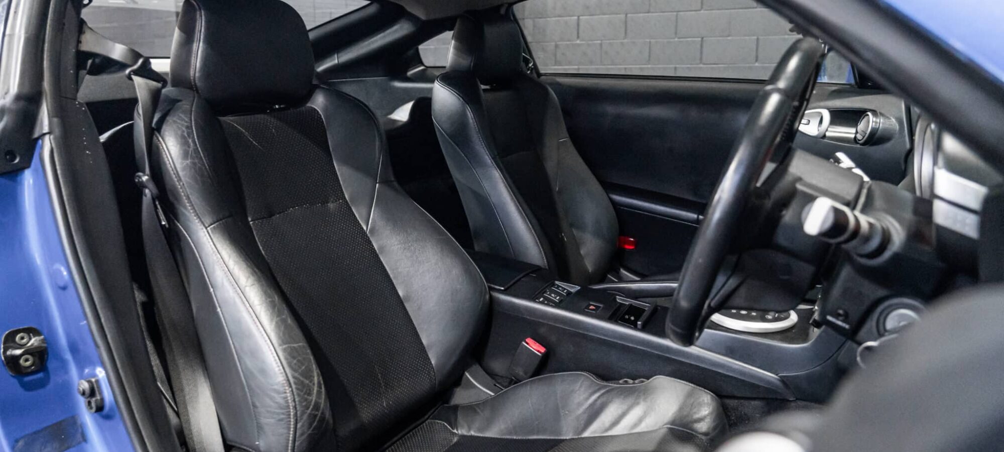 Vehicle Gallery Image