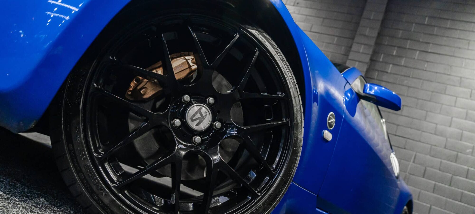 Vehicle Gallery Image