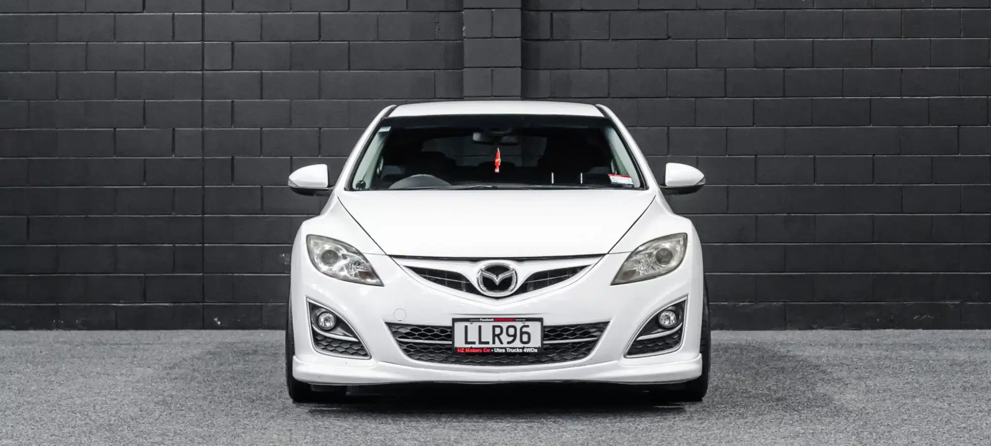 Vehicle Gallery Image