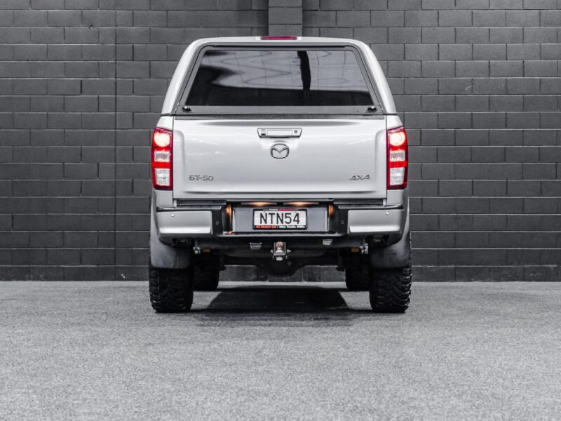 Vehicle Gallery Image
