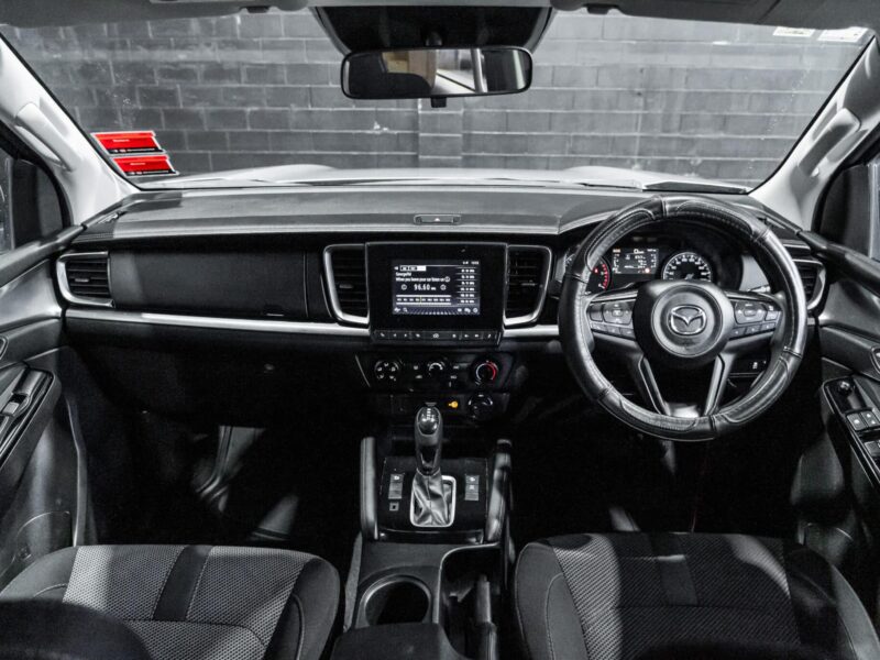 Vehicle Gallery Image