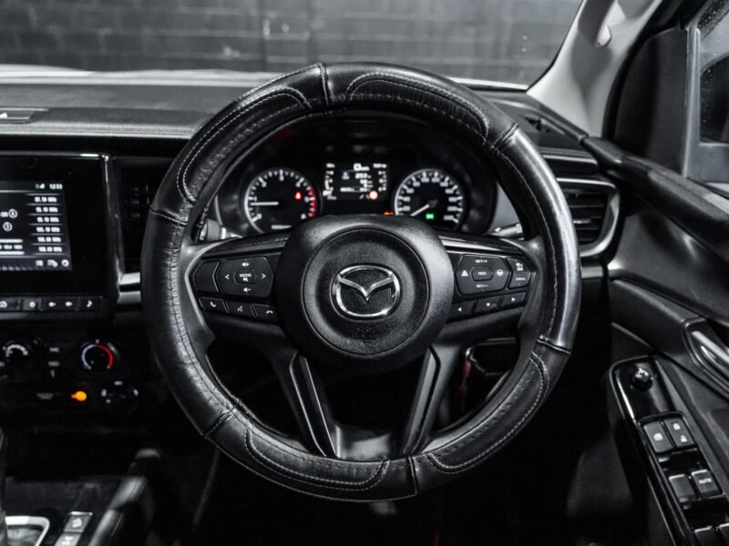 Vehicle Gallery Image