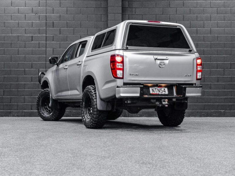 Vehicle Gallery Image