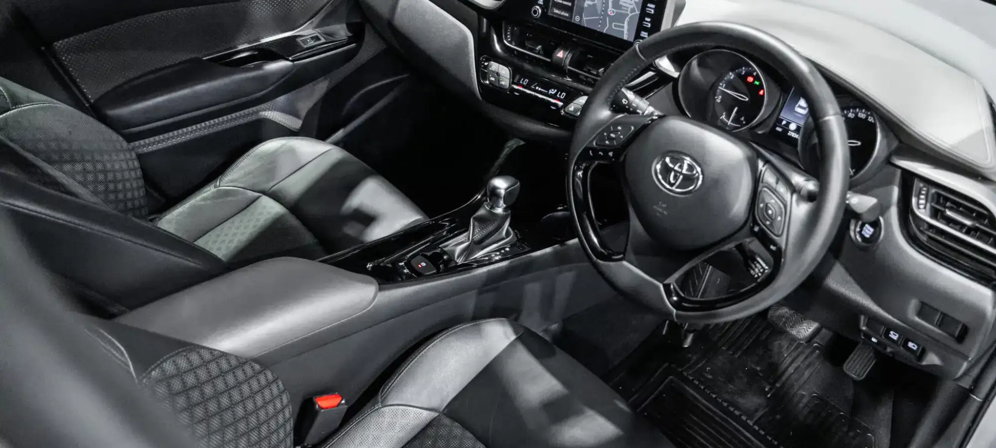 Vehicle Gallery Image