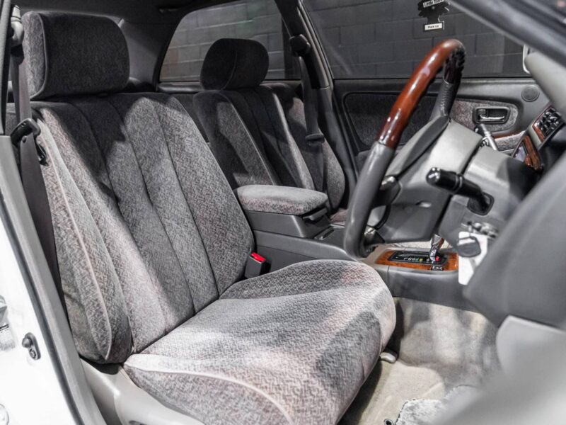 Vehicle Gallery Image