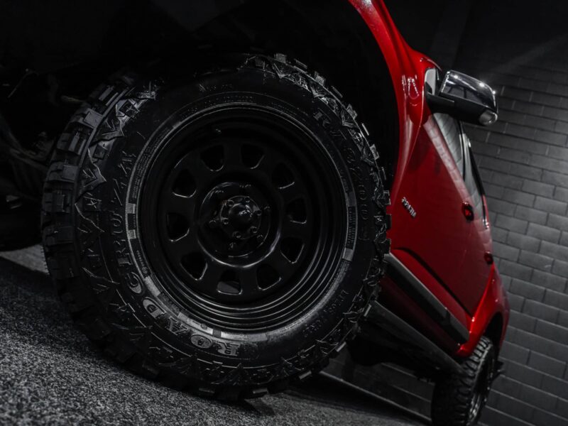 Vehicle Gallery Image