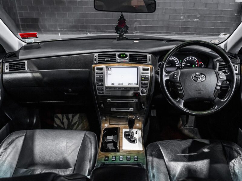 Vehicle Gallery Image