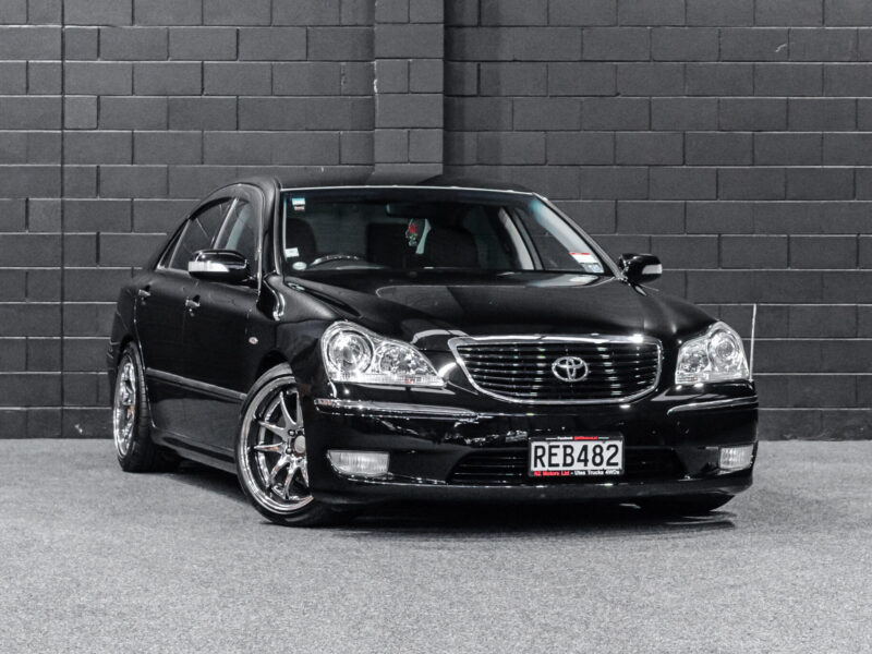 Vehicle Gallery Image