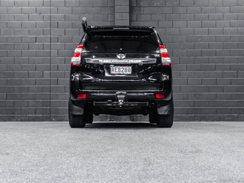 Vehicle Gallery Image