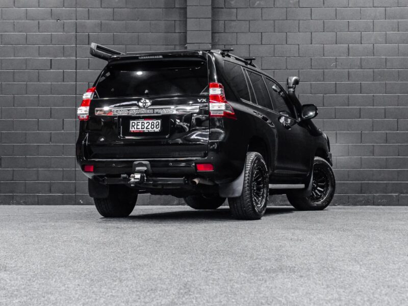 Vehicle Gallery Image