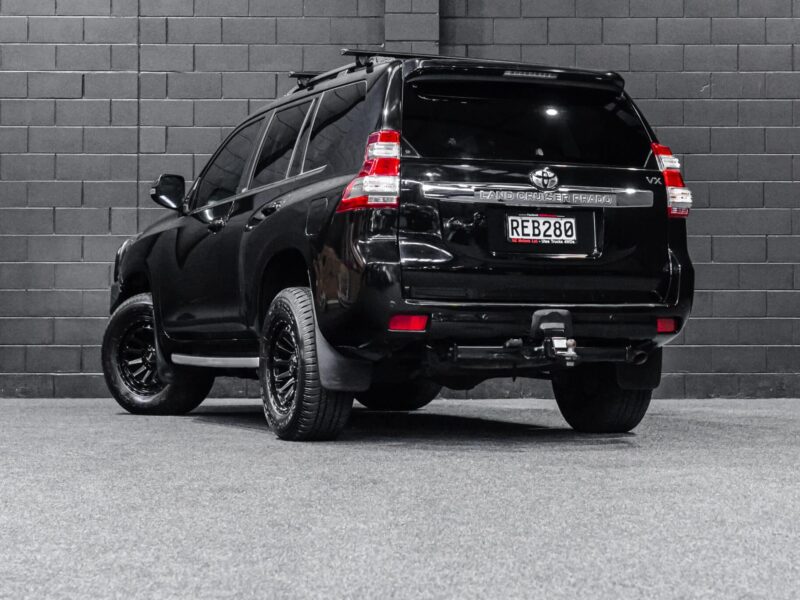 Vehicle Gallery Image