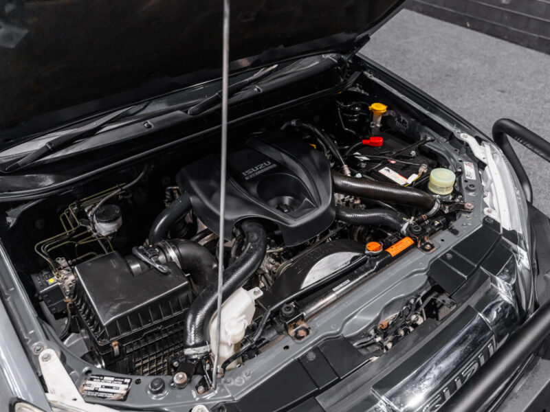 Vehicle Gallery Image