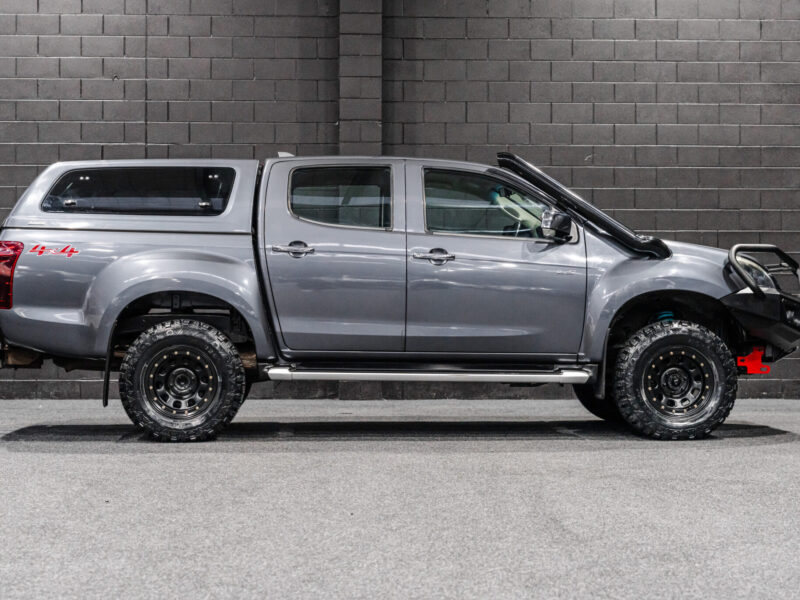 Vehicle Gallery Image