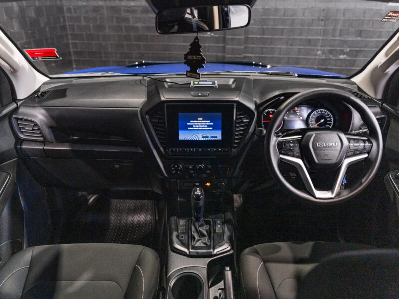 Vehicle Gallery Image