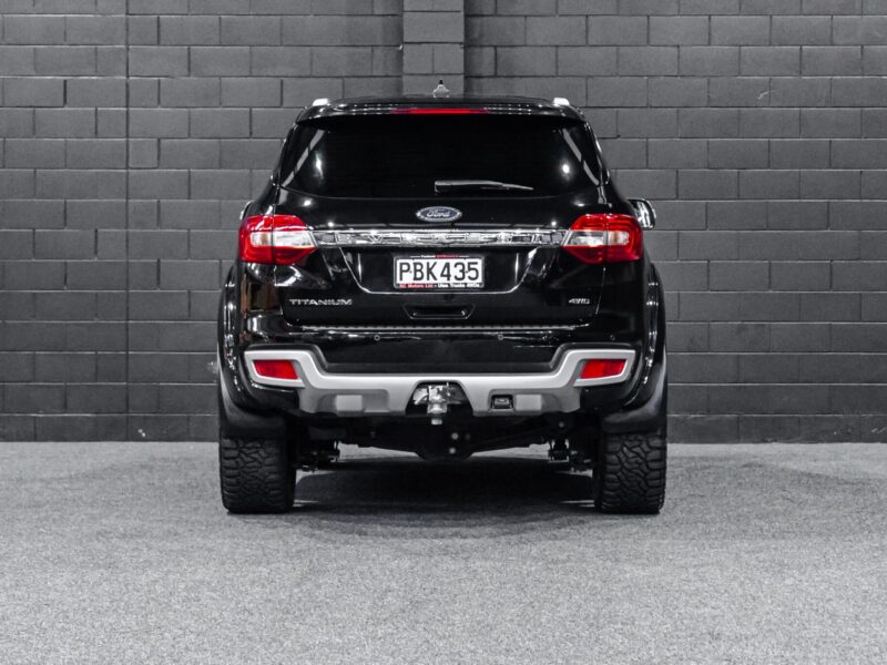 Vehicle Gallery Image