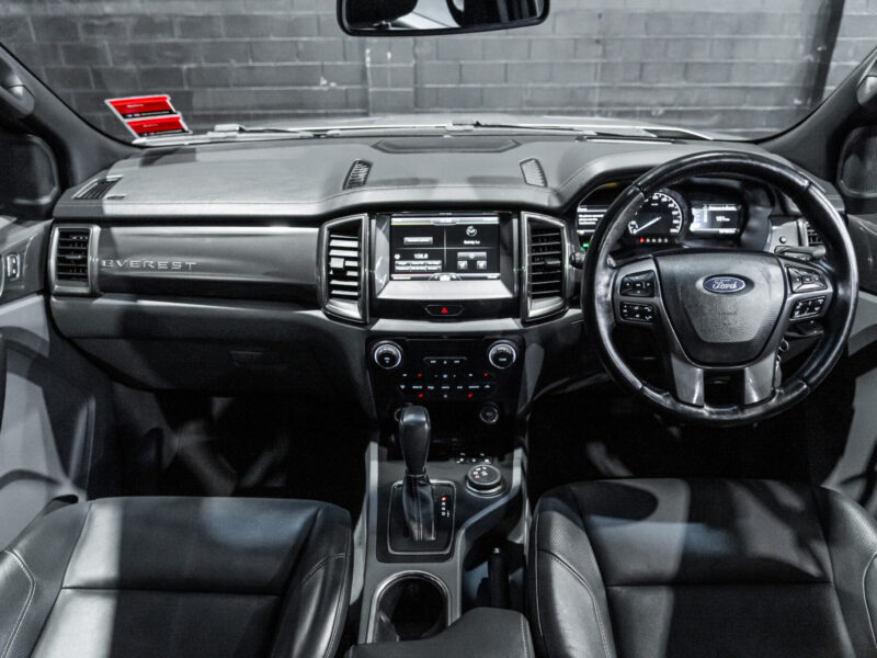Vehicle Gallery Image