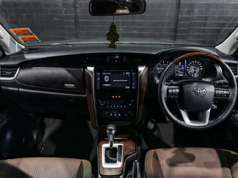 Vehicle Gallery Image