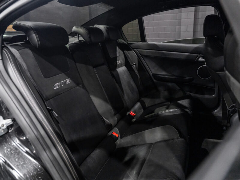 Vehicle Gallery Image
