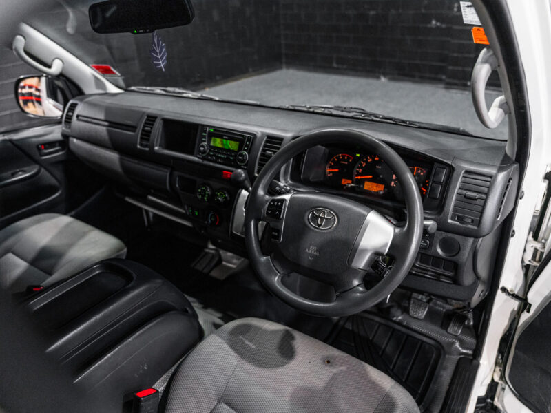 Vehicle Gallery Image