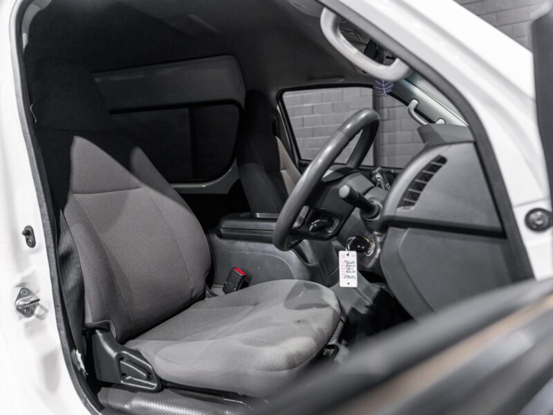Vehicle Gallery Image