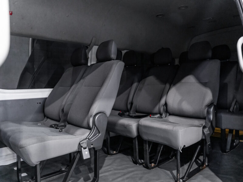 Vehicle Gallery Image