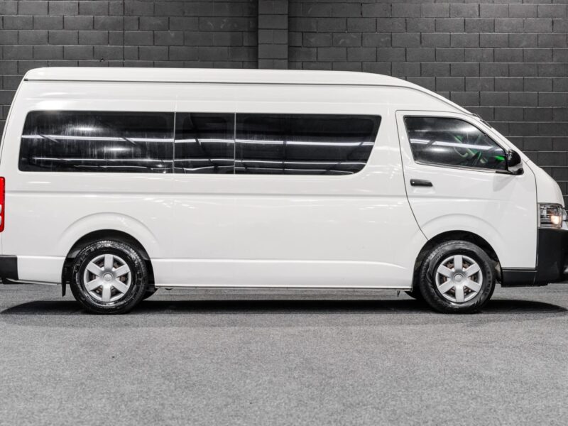 Vehicle Gallery Image