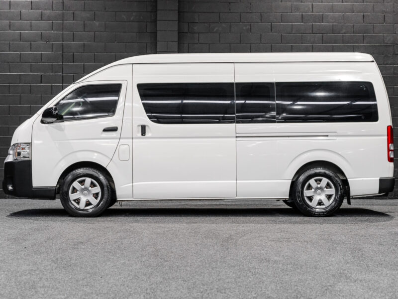 Vehicle Gallery Image