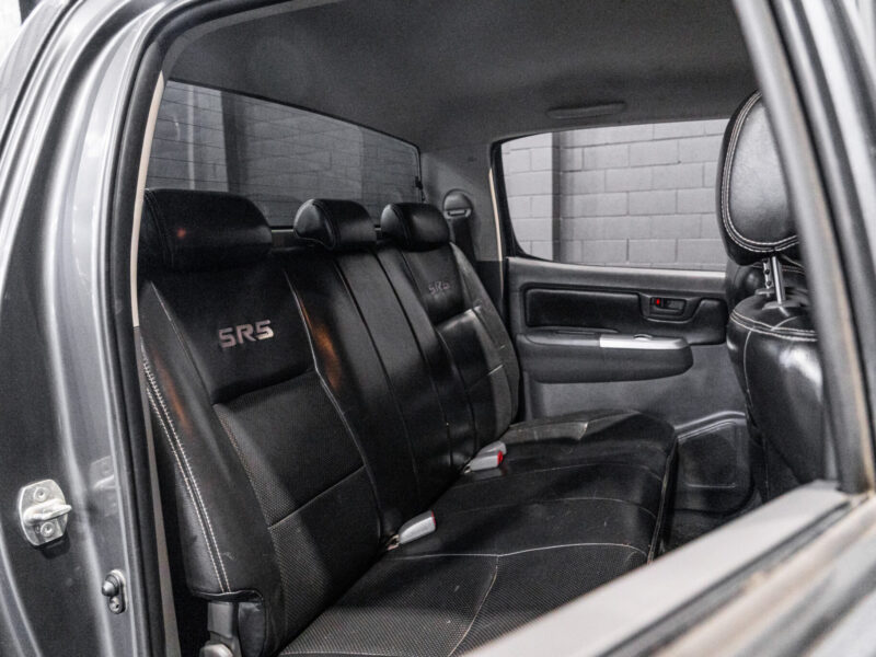 Vehicle Gallery Image