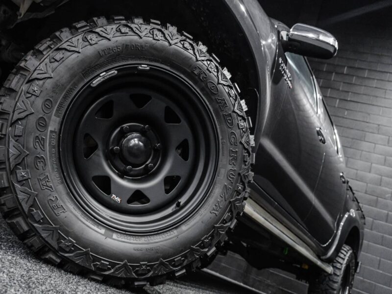 Vehicle Gallery Image
