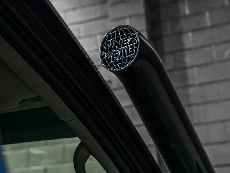 Vehicle Gallery Image