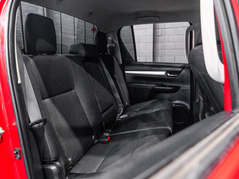 Vehicle Gallery Image
